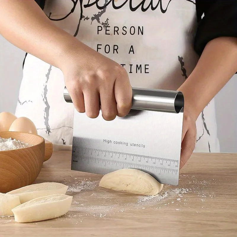 Taglierina per pasticceria ras - Bench Scraper Dough recensione e prezzo