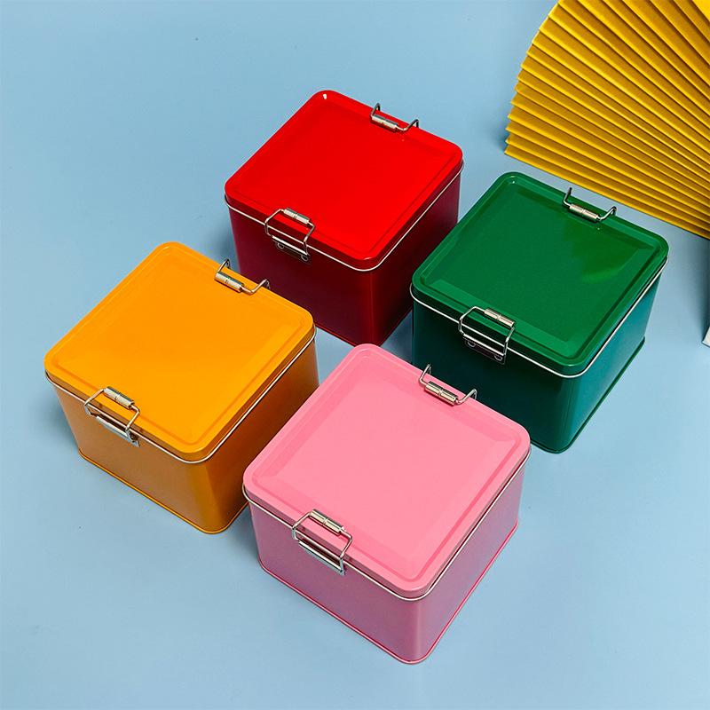 Scatola Quadrata in Latta per  - Kitchen Baking Tins recensione e prezzo